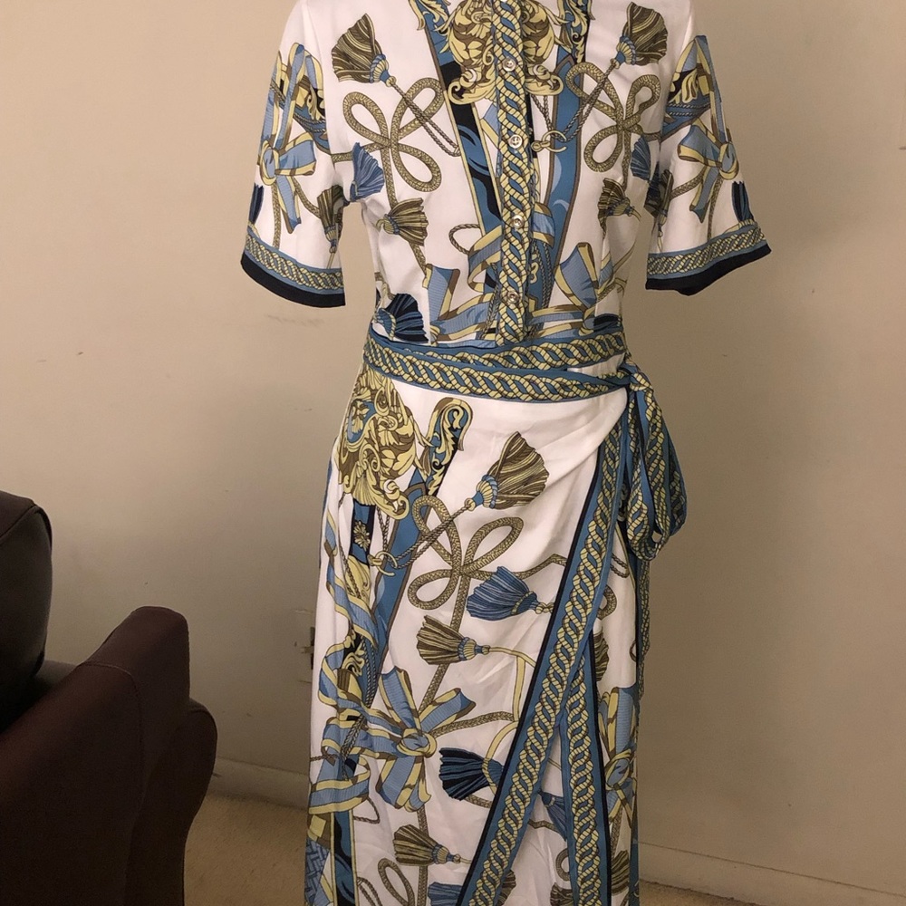 Kaimilan QS820 NWT Wrap Dress